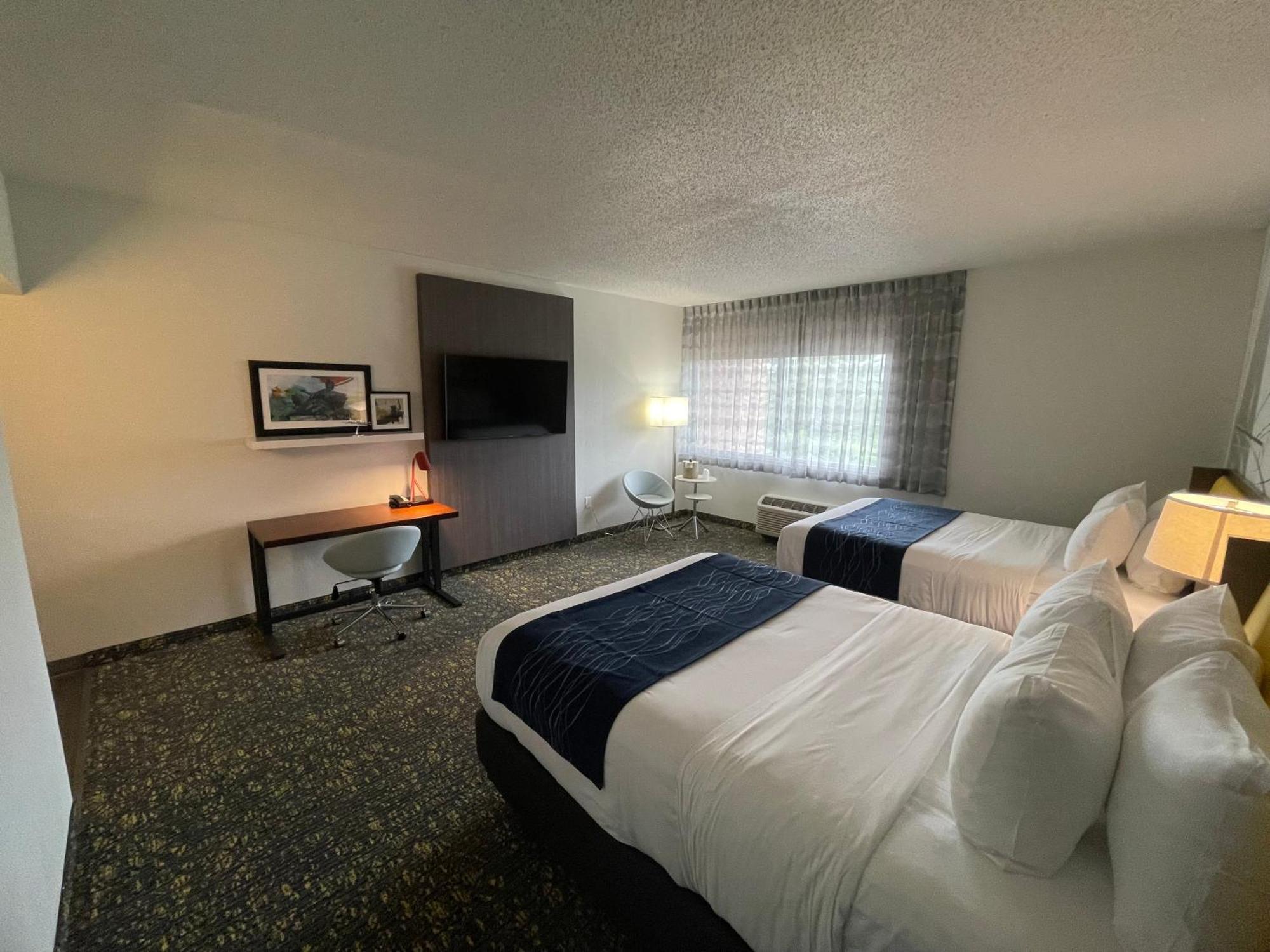 Saint Louis Airport Hotel Woodson Terrace Екстер'єр фото