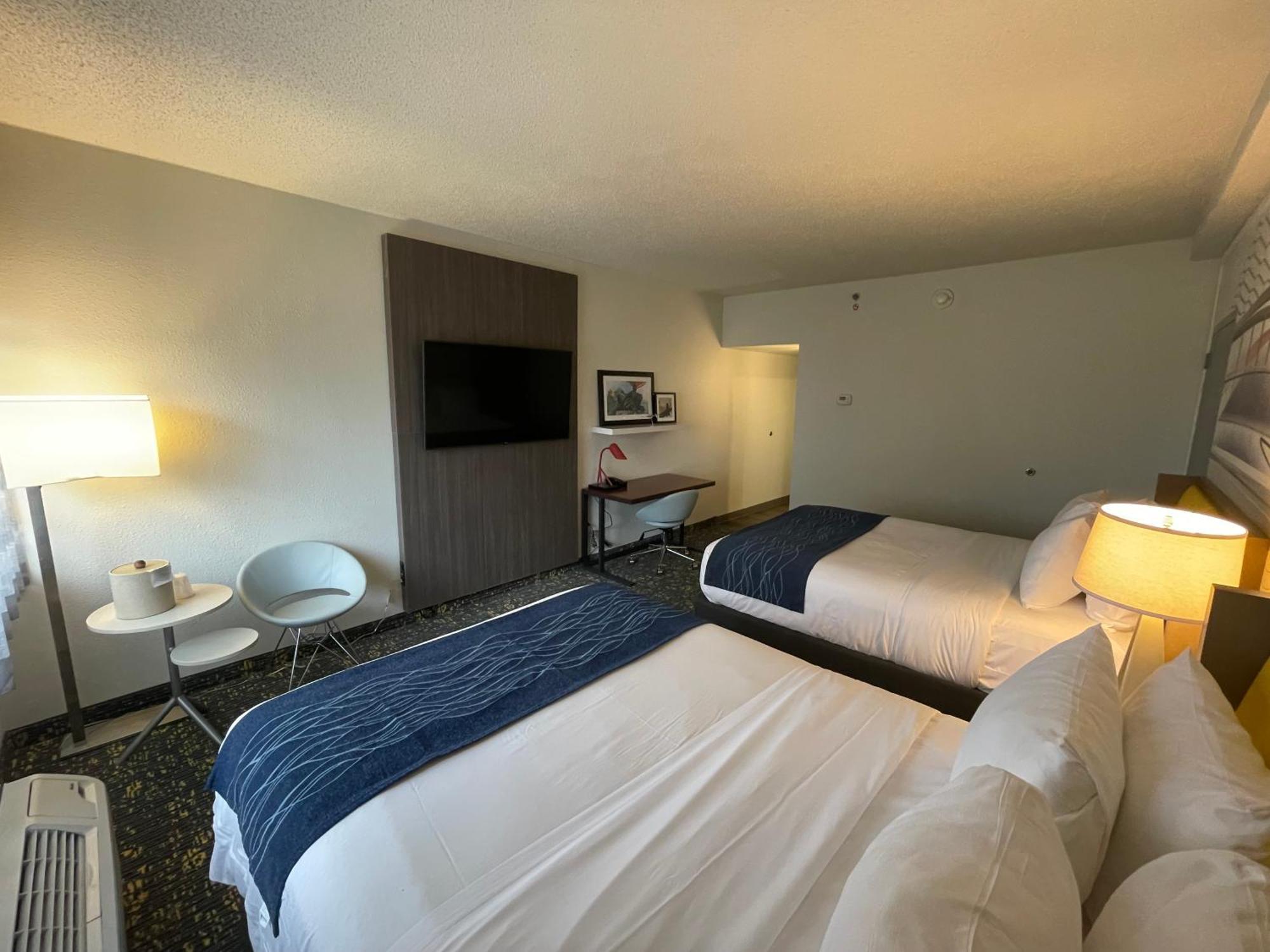 Saint Louis Airport Hotel Woodson Terrace Екстер'єр фото