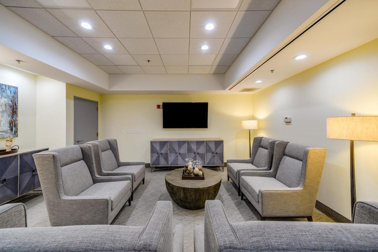 Saint Louis Airport Hotel Woodson Terrace Екстер'єр фото
