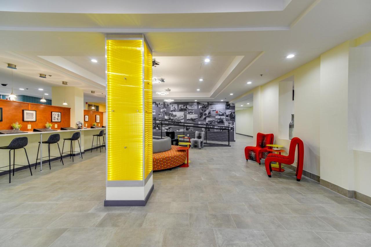 Saint Louis Airport Hotel Woodson Terrace Екстер'єр фото